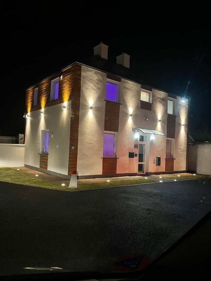 #1 Tgha Luxury Studio Apartment In Athlone Exterior foto